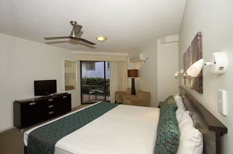 Beach Retreat Coolum - Victoria Tourism 5