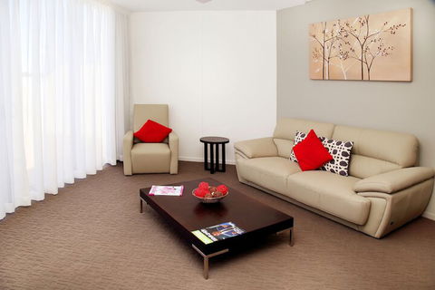 Toowoomba Central Plaza Apartment Hotel - New South Wales Tourism  2