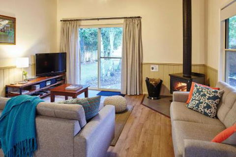 Alpine Valley Cottages - Northern Rivers Accommodation 6