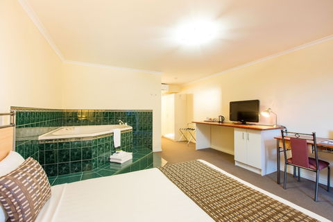 Mildura Inlander Resort - Byron Bay Accommodation 5