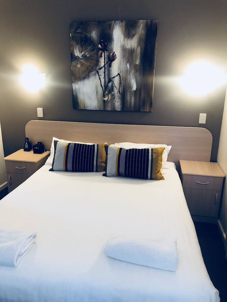 Ibis Styles Broken Hill - thumb 6