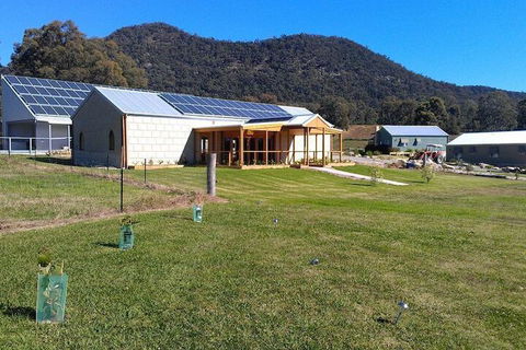 Starline Alpacas Farmstay Resort - Hervey Bay Accommodation 3
