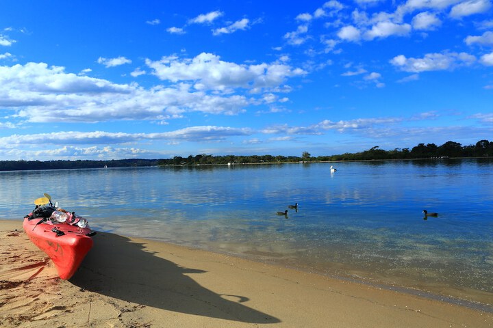 Absolute Lakes Entrance - thumb 1