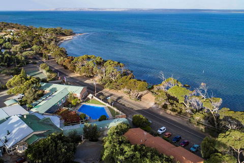 Mercure Kangaroo Island Lodge - Holiday Melbourne 4