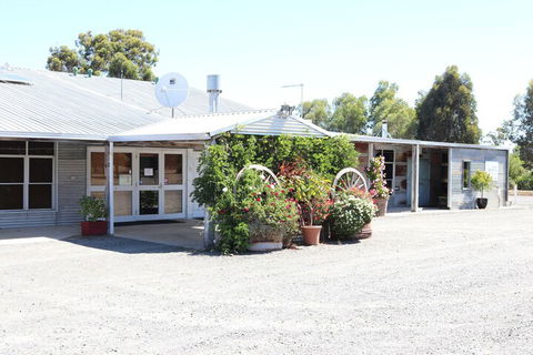 Kendenup Lodge And Cottages - Wagga Wagga Accommodation 2
