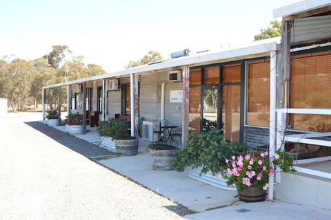 Kendenup Lodge And Cottages - Wagga Wagga Accommodation 3