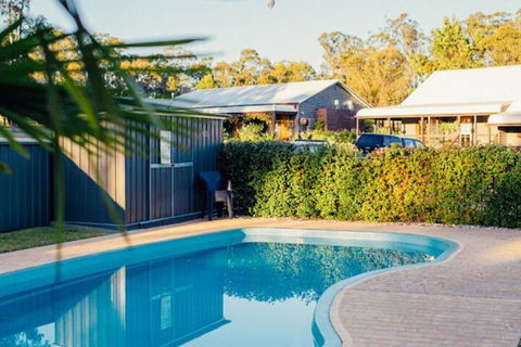 Hermitage Lodge - Broome Tourism 3