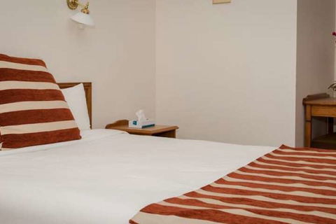 La Maison Boutique - Whitsundays Tourism 7