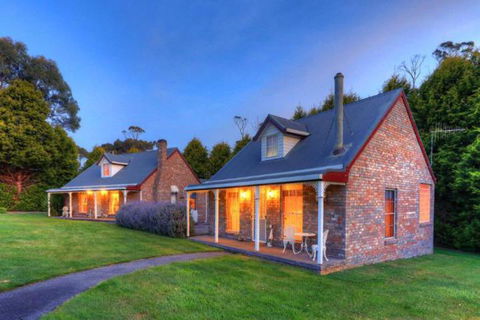 Rosebank Cottage Collection - Holiday Melbourne 5