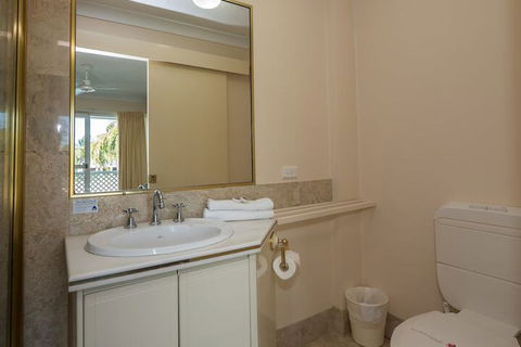 Isle Of Palms Resort - Mackay Tourism 5