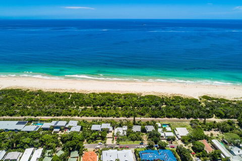 A PERFECT STAY - Allure - Tourism Townsville 1