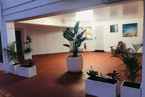 Ocean Breeze Motel - Yamba Accommodation 1