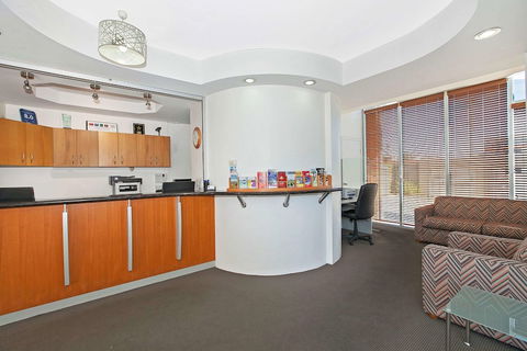 Comfort Inn & Suites Northgate Airport - Holiday Melbourne 4