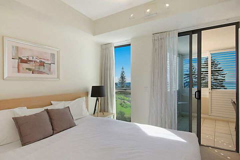 Blue C Coolangatta - Hervey Bay Accommodation 5