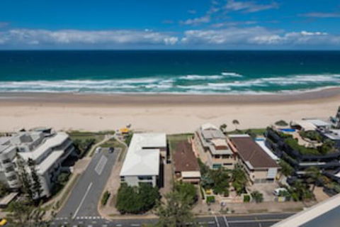 Norfolk Luxury Beachfront Apartments - Tweed Heads Accommodation 0