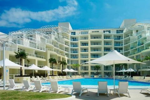 Mantra Ettalong Beach - Accommodation Ballina 1