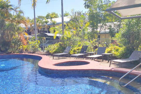 At The Mango Tree - WA Accommodation 4
