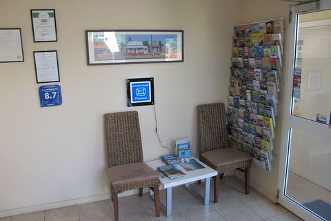 Aston Hill Motor Lodge - YWait Travel 6