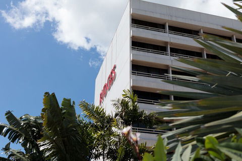 Rydges Plaza Cairns - Accommodation Sunshine Coast 2