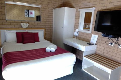 Country Home Motor Inn - Broome Tourism 5