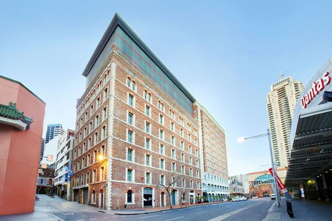 Holiday Inn Darling Harbour, An IHG Hotel - Brisbane Tourism 1