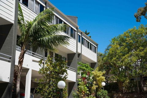 Palm Court Noosa - Accommodation in Bendigo 1