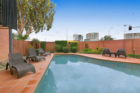 Kingsford Smith Motel - Holiday Melbourne 2