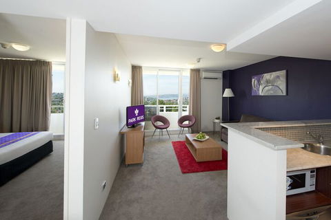 Park Regis Concierge Apartments - Accommodation Newcastle 2