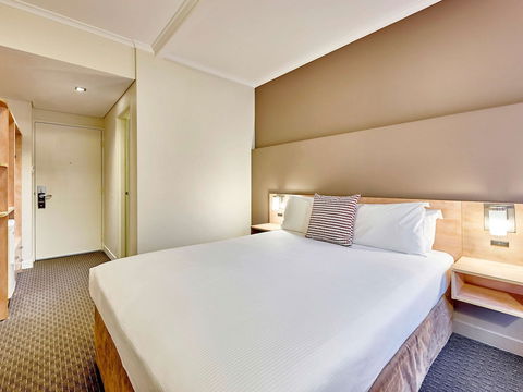 Ibis Perth - Victoria Tourism 5