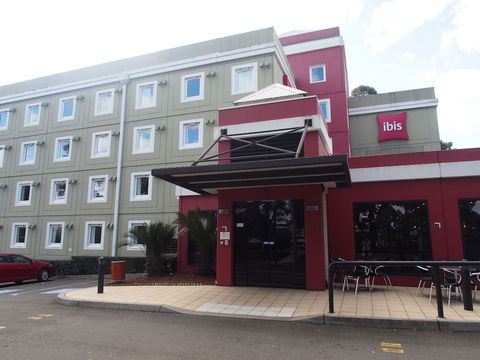 Ibis Sydney Thornleigh - Holiday Melbourne 0