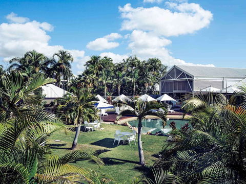 Mercure Townsville - Holiday Melbourne 1