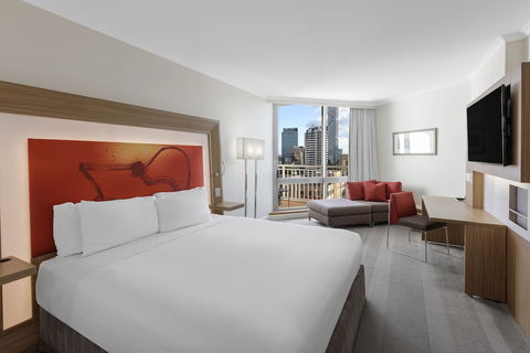Amora Hotel Brisbane - Byron Bay Accommodation 3