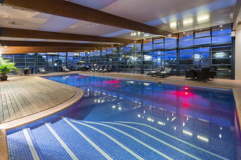 Novotel Canberra - Victoria Tourism 6