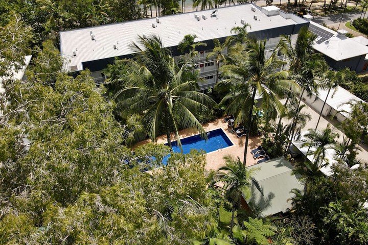 Agincourt Beachfront Apartments - thumb 2