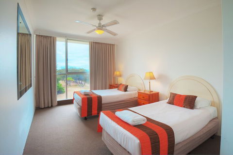 Golden Sands Apartments - Tweed Heads Accommodation 4