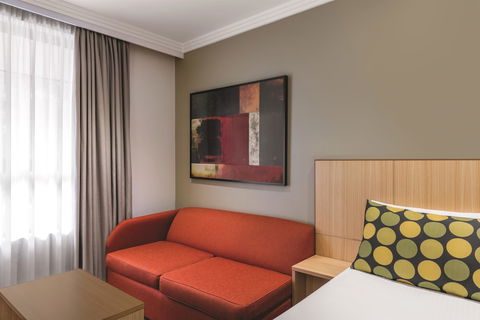 Travelodge Hotel Garden City Brisbane - Accommodation Australia 5