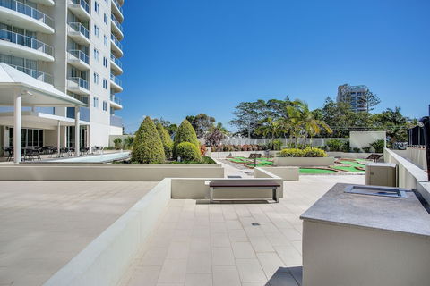 Mantra Twin Towns - Accommodation Australia 1