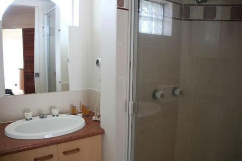 Rays Resort - Accommodation Australia 4