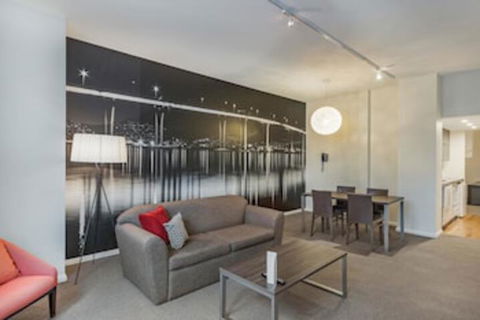 Mantra One Sandy Bay Road - New South Wales Tourism  0