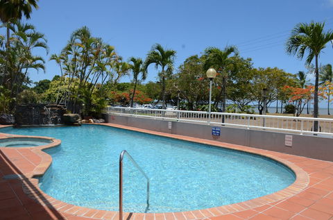 Acacia Court Hotel - Holiday Melbourne 1
