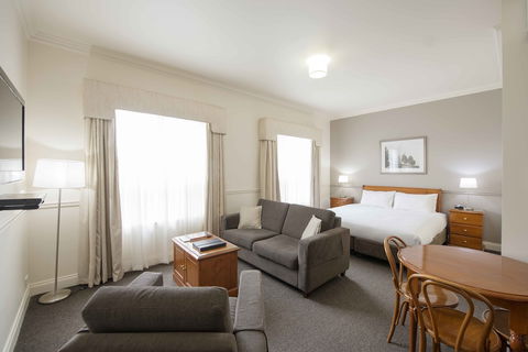 Majestic Tynte Street Apartments - Holiday Sydney 4