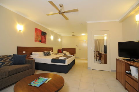 Cairns Queenslander Hotel & Apartments - Tweed Heads Accommodation 4