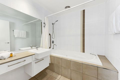 Flynns Beach Resort - Yamba Accommodation 6