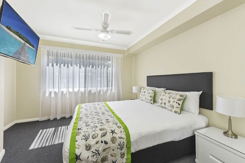 Flynns Beach Resort - Yamba Accommodation 4
