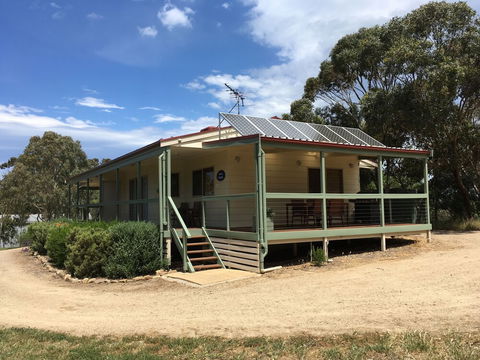 Allusion Wines Cottages - Holiday Melbourne 3