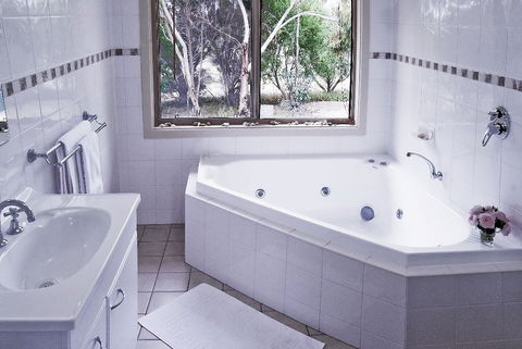 Allusion Wines Cottages - Holiday Melbourne 1