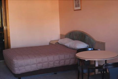 Nandewar Motor Inn - Victoria Tourism 2