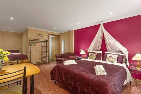 North East Rest Awhile Bed & Breakfast - Kingaroy Accommodation 3