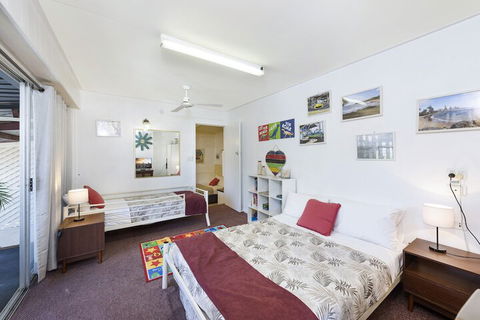Bundaberg Coral Villa Motor Inn - Accommodation Yamba 7