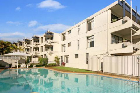 Warroo - Accommodation Sunshine Coast 1